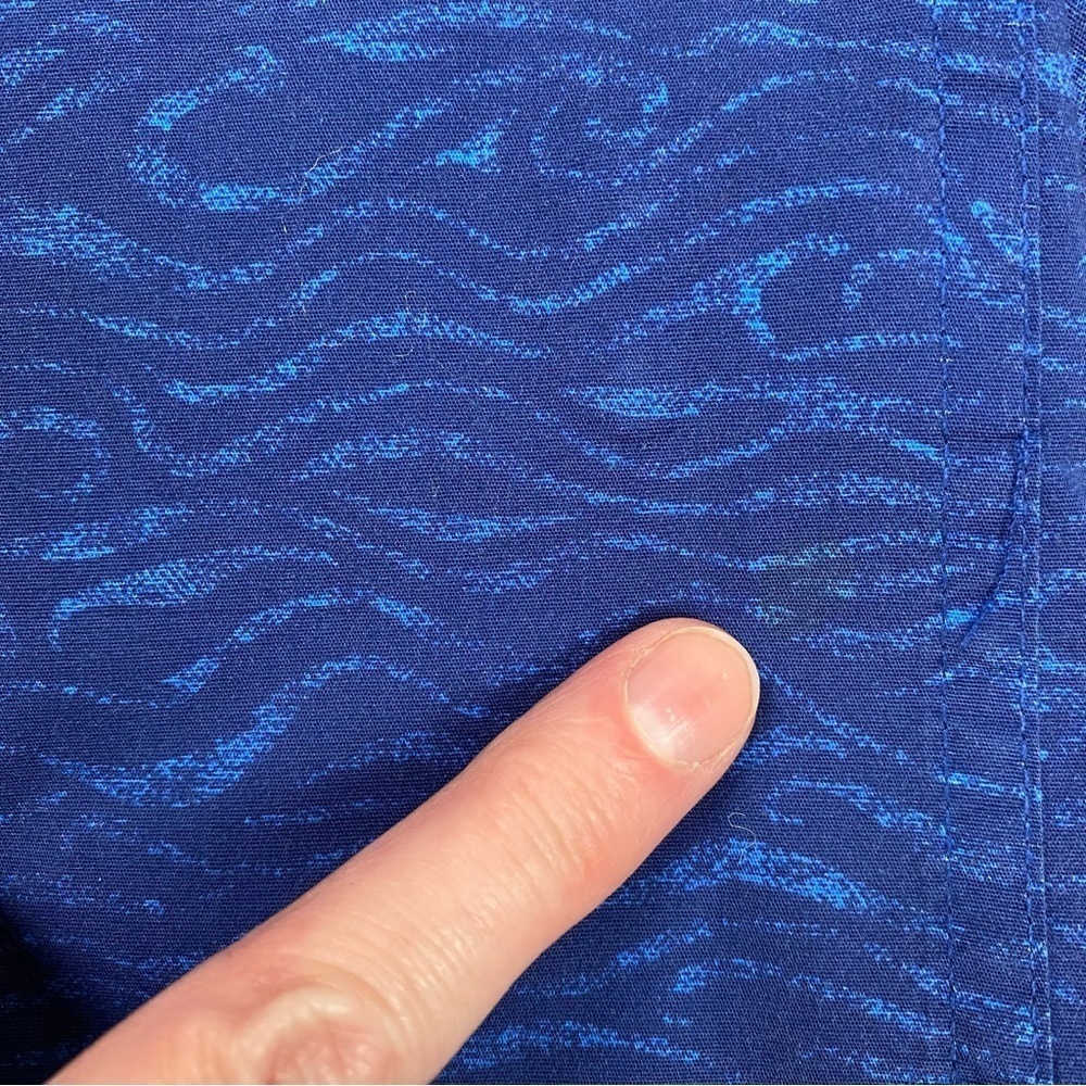 Peter Millar Men's Shipstern Sport Shirt Abstract Navy & Royal Blue Wavy, Size L - Picture 11 of 14